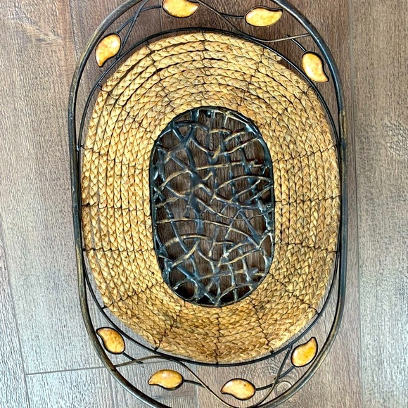 Woven Basket with Metal Frame - Picture 12 of 12